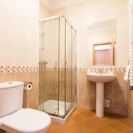 T2 Vista Mar Piscina Del Rey Obidos B10 Apartment *