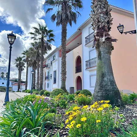 T2 Vista Mar Piscina Del Rey Obidos B10 Apartment *