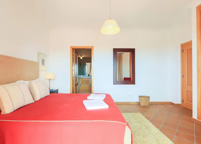 T2 Vista Mar Piscina Del Rey Obidos B10 *